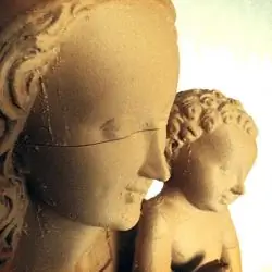 Исторические скульптуры, напечатанные из дерева