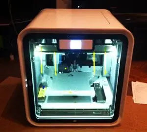 Cube Pro 3D принтер живет Cube Pro 3D принтер живет