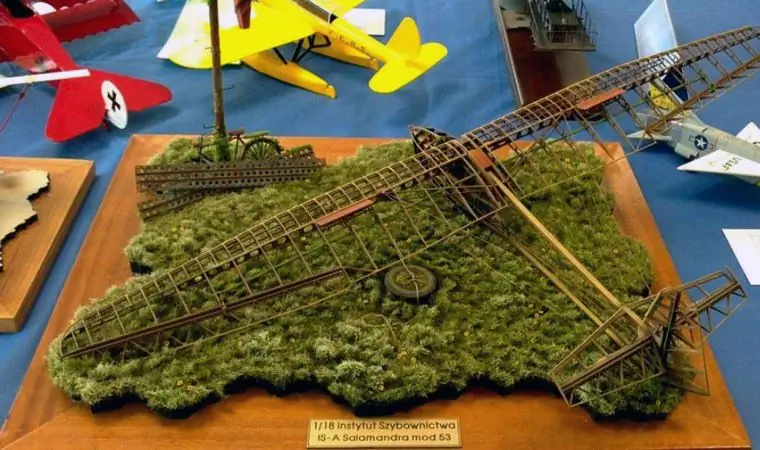 3D печатная модель plane_diorama_full 3D печатная модель plane_diorama_full