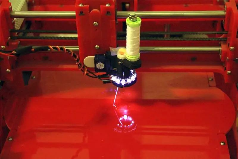 3D-принтер Человека-паука от Себастьяна Моралеса 3D-принтер Человека-паука от Себастьяна Моралеса
