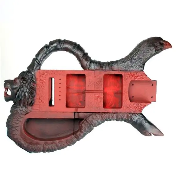 Напечатанная на 3D-принтере гитара с изображением могучих животных