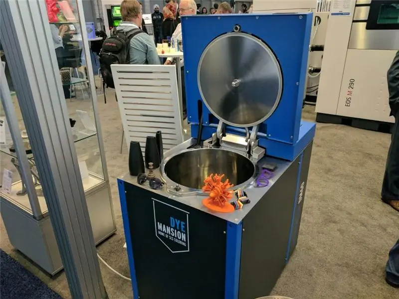 DyeMansion во время RAPID+TCT 2017.