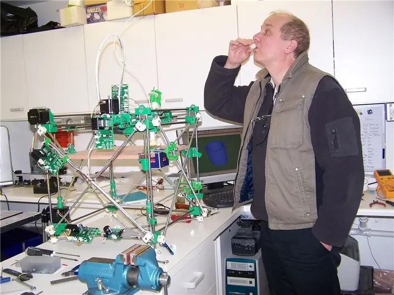 Интервью: доктор Адриан Бойер о 10-летии RepRap