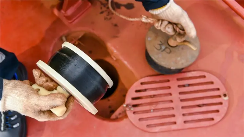 Пробка шпигата, напечатанная на 3D-принтере, на судне Berge.