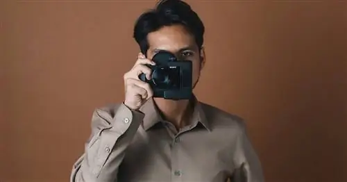 Новая камера Sony помогает людям с нарушениями зрения получать удовольствие от фотографии