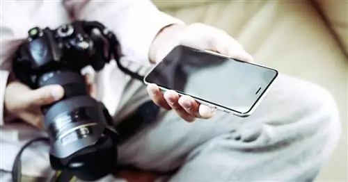 Лучший способ получить доступ к фотографиям Camera Raw на вашем смартфоне