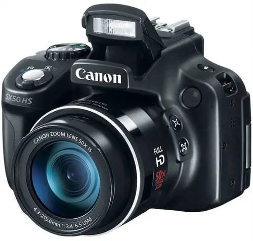 Битвы с суперзумом: Canon патентует почти 100-кратный зум PowerShot