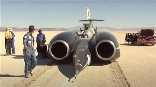 Все о единственном автомобиле, преодолевшем звуковой барьер: Thrust SSC