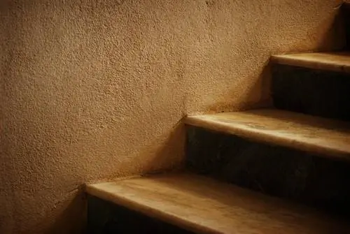 опасный дом изворотливая лестница