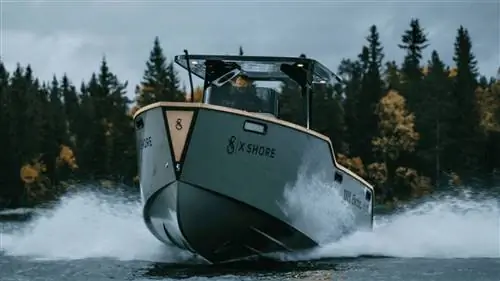 X Shore: The 'Tesla of the Seas' теперь продает свою роскошную лодку EV в США
