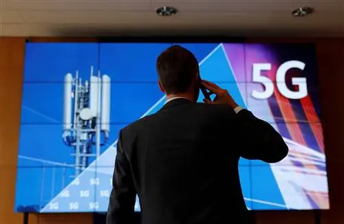 Великобритания и Huawei, Тереза Мэй и просочившийся козёл отпущения