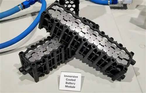 Иммерсионное охлаждение может сделать батареи электромобилей намного более эффективным