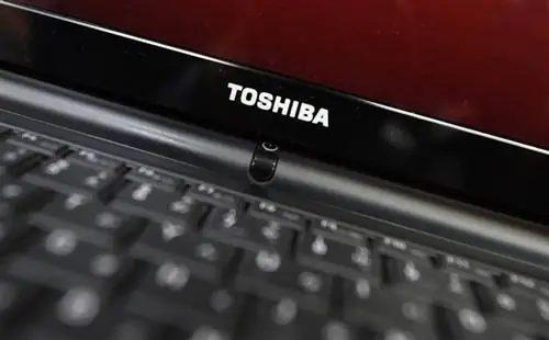 Sharp покупает компьютерный бизнес Toshiba за 36 миллионов долларов и снова выходит на рынок
