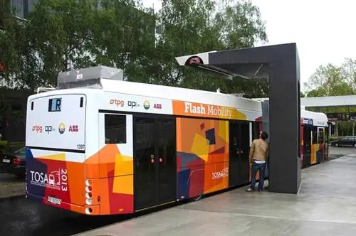 TOSAelectricbus.662x0_q100_масштаб урожая