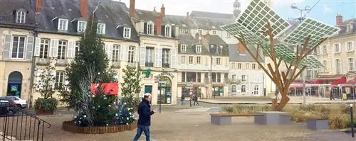 электронное дерево