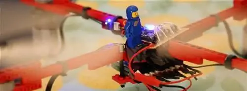 Первый функциональный дрон, сделанный почти полностью из кубиков Lego