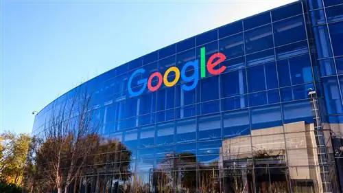 Google расширяет политику AdSense в отношении разжигания ненависти и запускает возможности удаления рекламы на уровне страницы