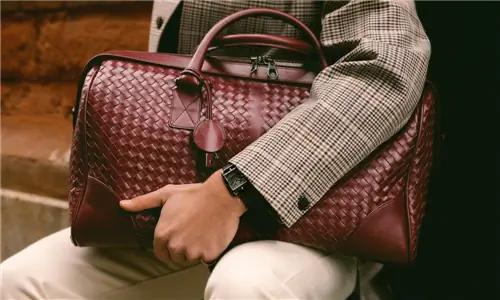 На что богатые тратят свои деньги?