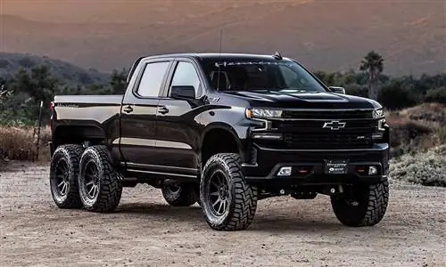Название говорит само за себя: это Hennessey Goliath