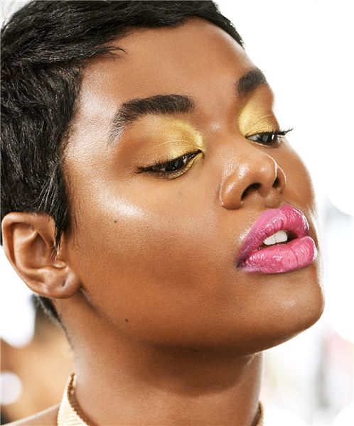 E.l.f. бьюти-look с показа Christian Siriano