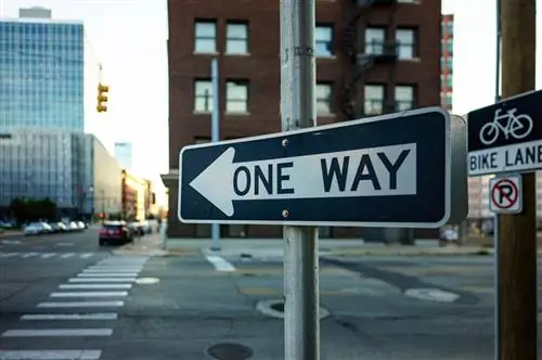 Знак одностороннего пути - цели