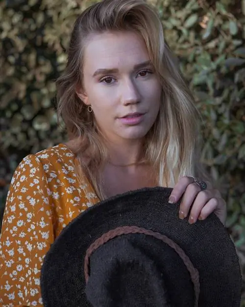 как найти внештатную работу фотографа