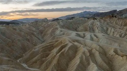 Установка с двумя камерами в Долине Смерти