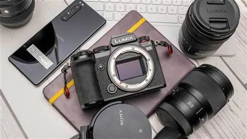 Благодаря этим потрясающим предложениям Panasonic вас ждет большая экономия на камерах и объективах