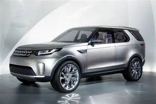 Концепт-кар Land Rover Discovery Vision демонстрирует дисплей «дополненной реальности» и управление жестами