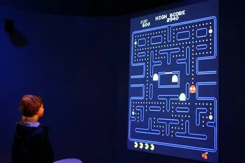 Роботы учат друг друга играть в Pac-Man