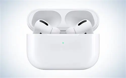 Apple AirPods Pro - один из лучших подарков для девочек-подростков.