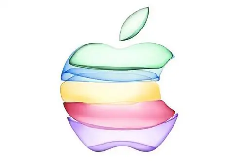 Последняя неделя в сфере технологий: массовый взлом iPhone, кроссовки Nike с голосовым управлением и веганская жареная курица в KFC