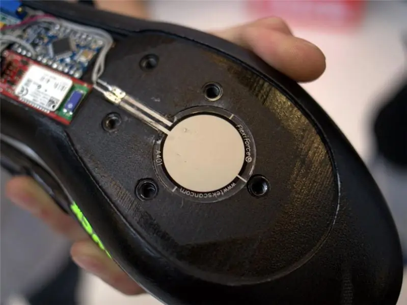 Luck анонсирует кроссовки со встроенными измерителями мощности