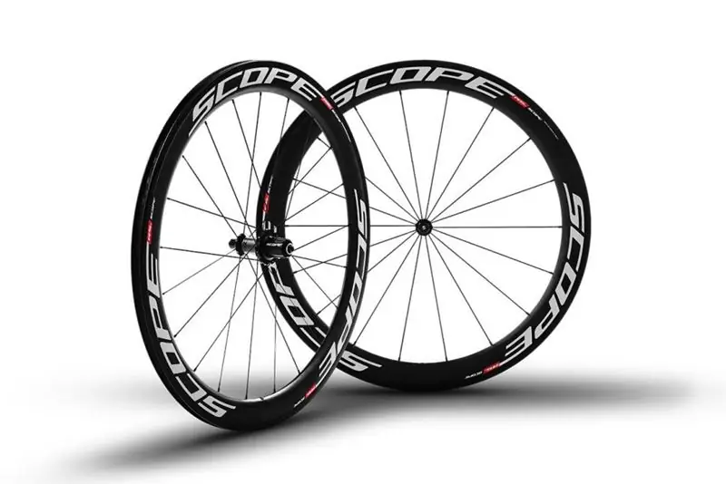Scope Cycling запускает линейку клинчерных колес из углеродного волокна