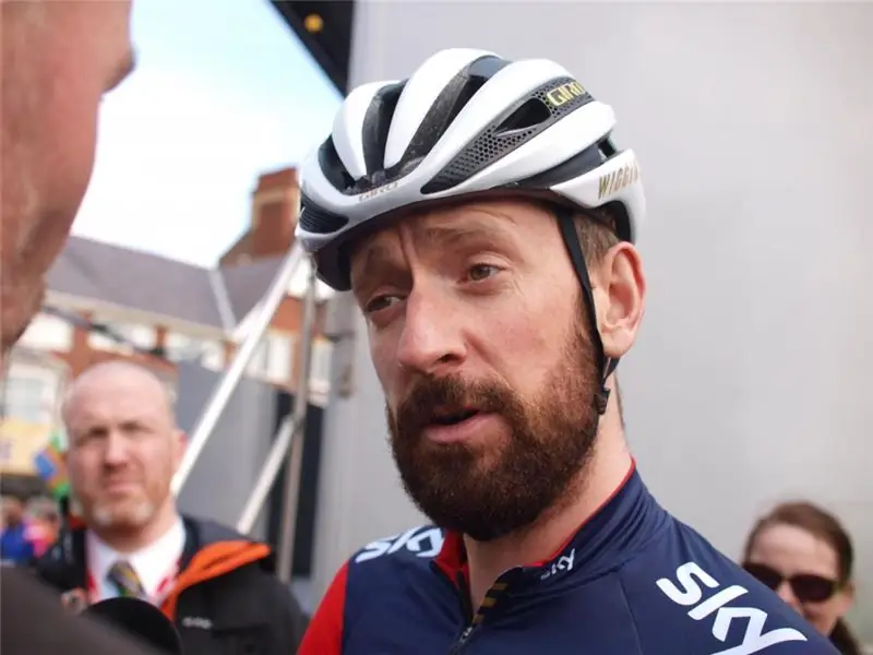 Брэдли Уиггинс вернется в Йоркшир через две недели - покататься в клубе 10