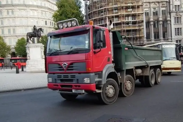 Петиция о запрете движения грузовиков по улицам Лондона в час пик набрала 2500 подписей за первые 10 часов
