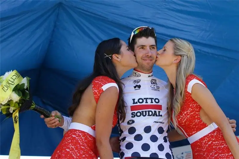 Молодые гонщики заменят стюардесс на подиуме Tour Down Under