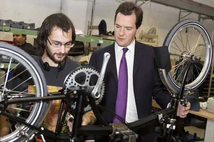 Джордж Осборн из Evening Standard выступает против Embankment Cycle Superhighway, поскольку газета, похоже, прибивает свои краски к мачте в начале выборов мэра Лондона в следующем году