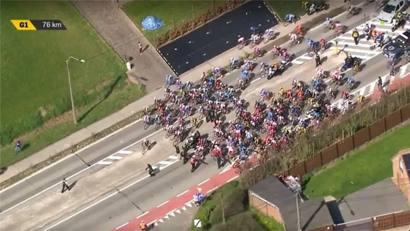 Неразбериха у Dwars door Vlaanderen, так как мужскую расу нужно нейтрализовать дважды