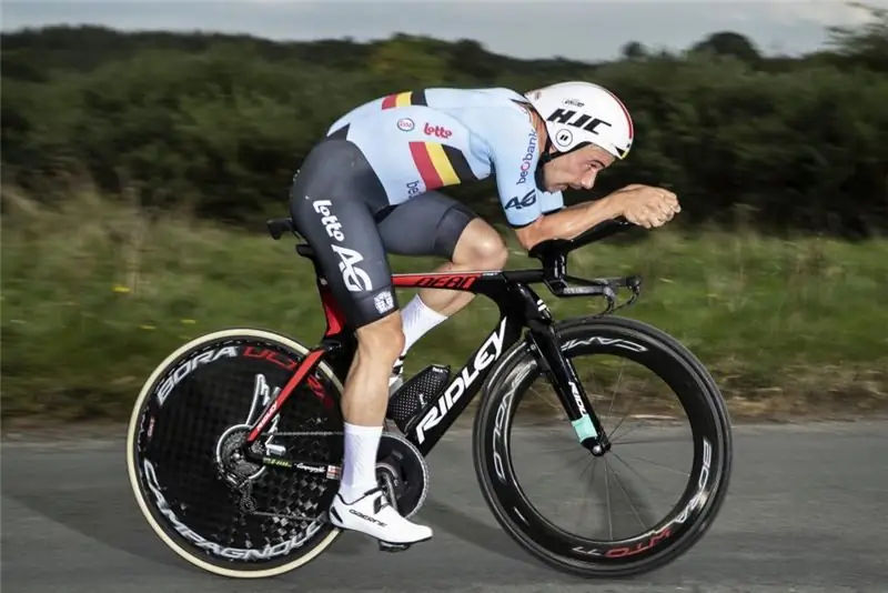 Виктор Кампенартс