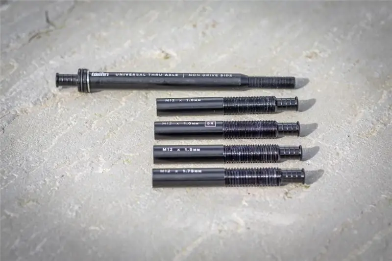 2021 Универсальный сквозной мост Tailfin 10