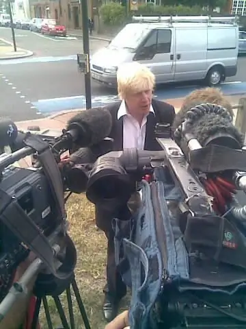 Борис Джонсон объявляет о проверке строительства большегрузных автомобилей в Лондоне, поскольку LCC призывает к немедленным действиям в отношении Боу
