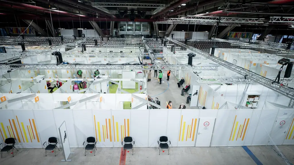 AstraZeneca/Biontech: Комбо