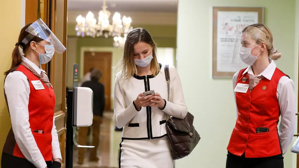 Спутник V: российская вакцина эффективна на 90 процентов