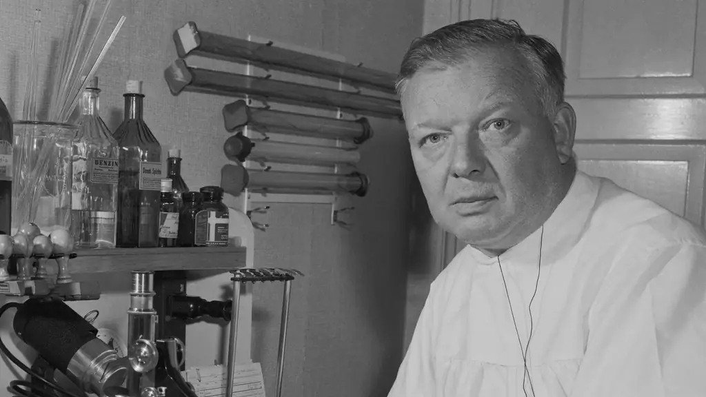 Серия: Любопытные эксперименты на людях: Врач, который поставил себе катетер в сердце