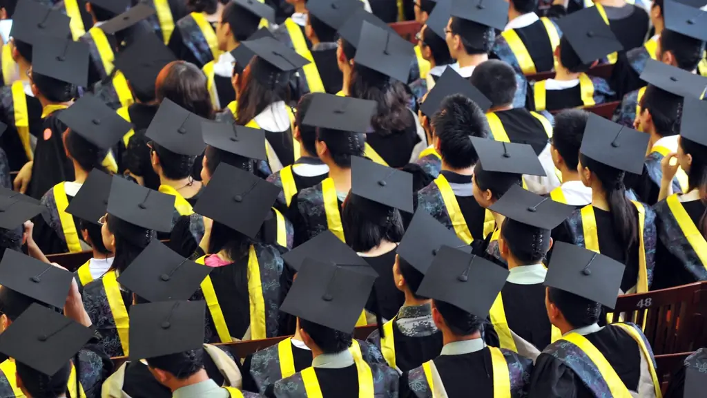 Больше студентов, больше преподавателей