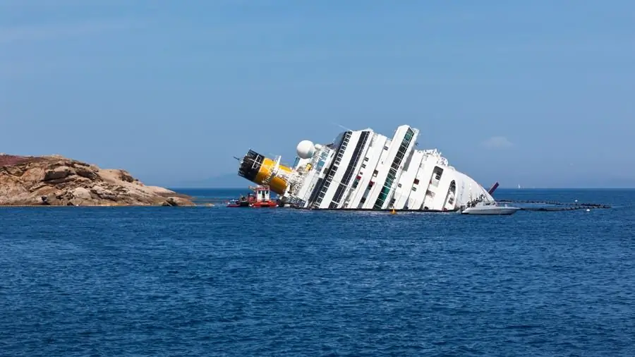Аварии на судах: спасение Costa Concordia