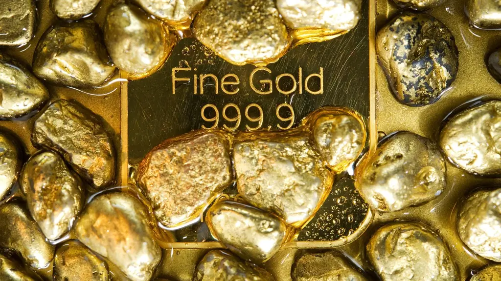 Физические свойства: поверхность дольше сохраняет жидкое состояние золотых капель