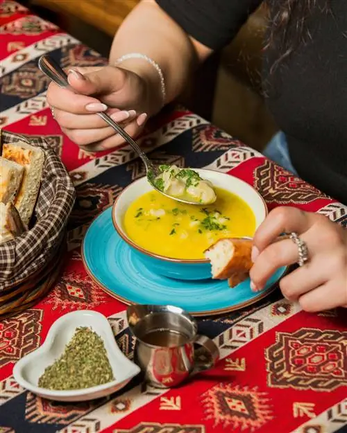 Душбара - азербайджанские пельмени с начинкой из баранины или баранины.