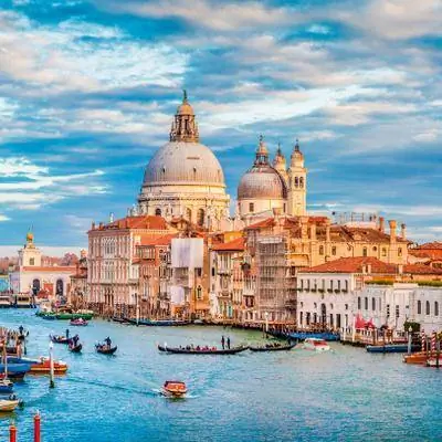 Венеция планирует ввести туристический налог. Является ли это признаком грядущих событий?